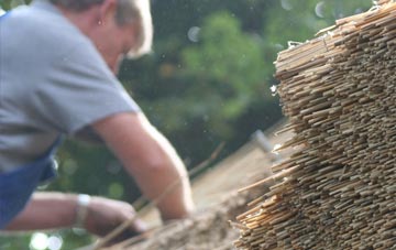 professional Sandy Bank thatchers